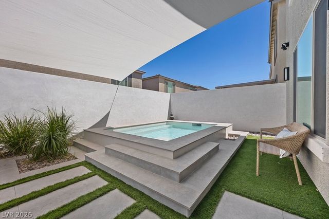 10232 Eden Mountain Street, Las Vegas, NV 89141