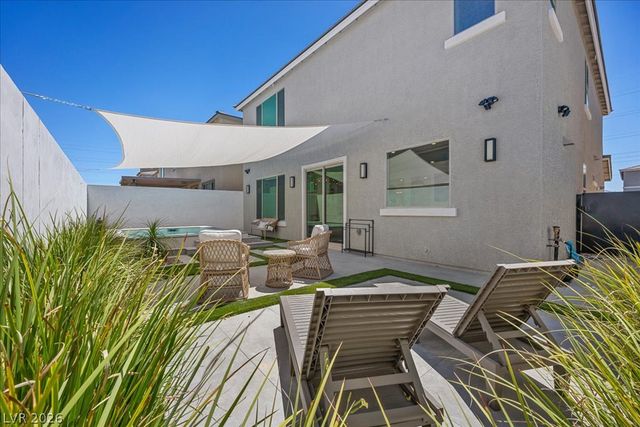 10232 Eden Mountain Street, Las Vegas, NV 89141