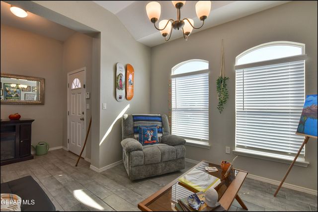 477 DESERTS Drive, Socorro, TX 79927