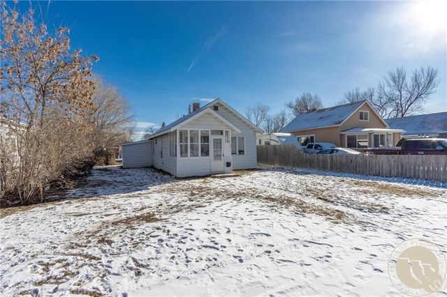 27 Monroe Street, Billings, MT 59101