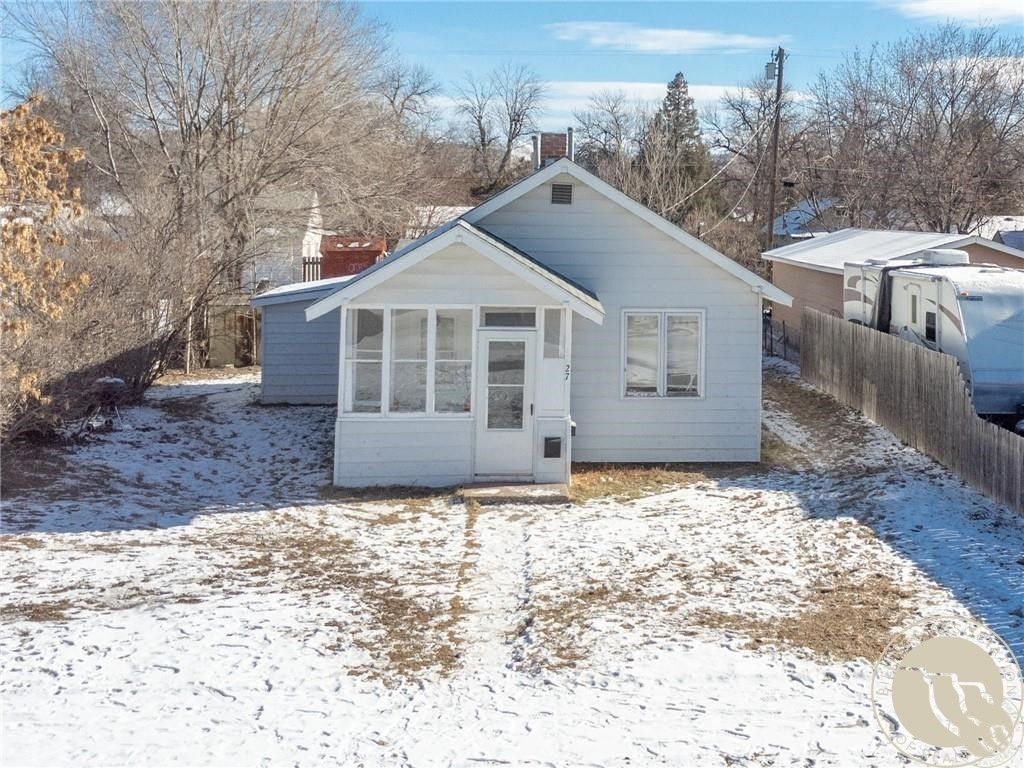 27 Monroe Street, Billings, MT 59101
