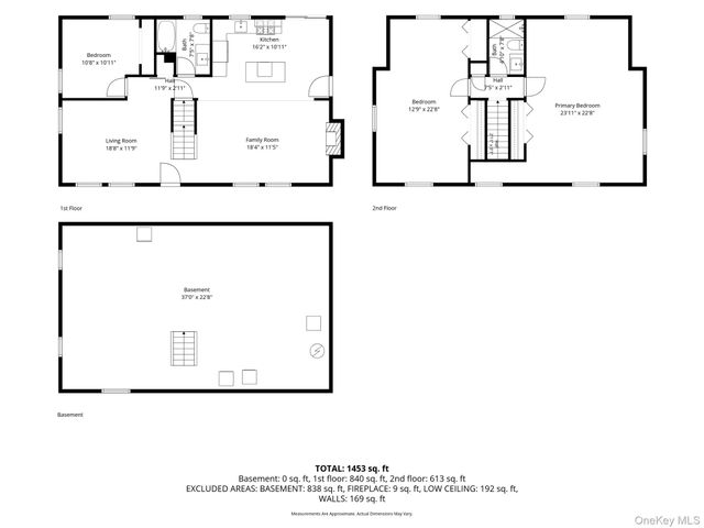 36 Argonne Road W, Hampton Bays, NY 11946