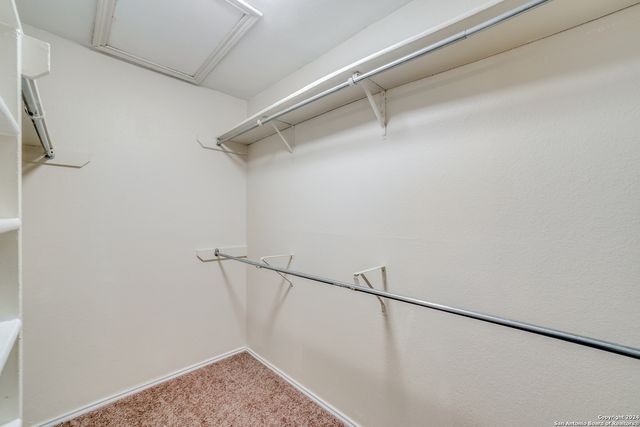 8611 Datapoint Dr Apt 64, San Antonio, TX 78229