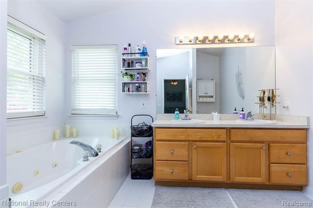 46694 Crosswick, Canton, MI 48187