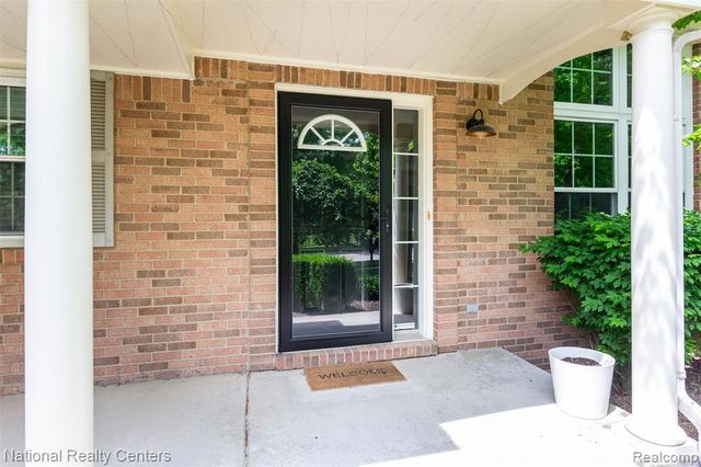 46694 Crosswick, Canton, MI 48187