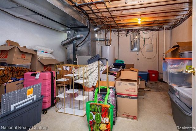 46694 Crosswick, Canton, MI 48187