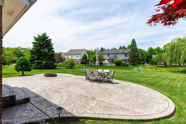 46694 Crosswick, Canton, MI 48187