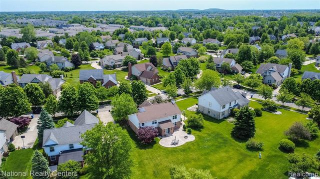 46694 Crosswick, Canton, MI 48187