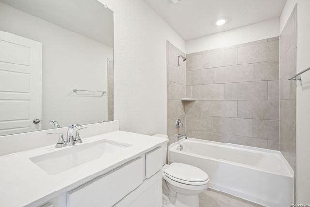 927 Earp Blvd, San Antonio, TX 78260