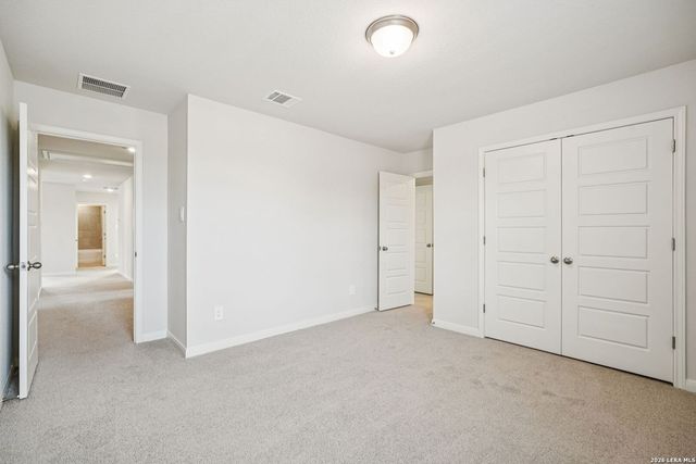 927 Earp Blvd, San Antonio, TX 78260