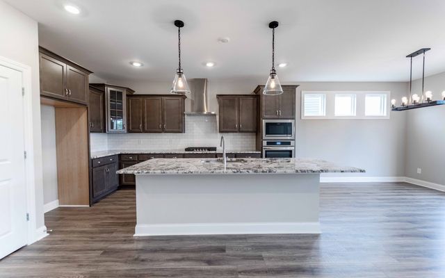 881 Joe Miller Drive, Hendersonville, TN 37075