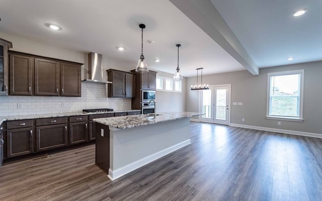 881 Joe Miller Drive, Hendersonville, TN 37075