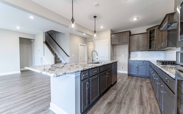 881 Joe Miller Drive, Hendersonville, TN 37075