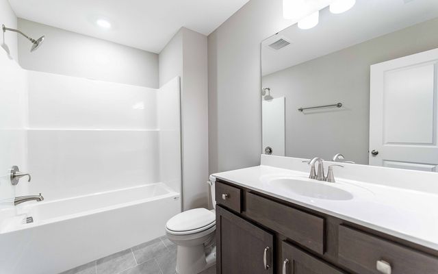 881 Joe Miller Drive, Hendersonville, TN 37075