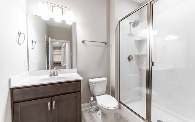 881 Joe Miller Drive, Hendersonville, TN 37075