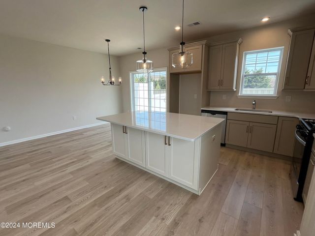 36 Chapel Lane, Wall, NJ 07753
