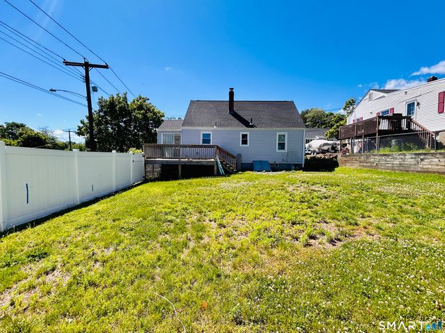 63 Cherry Lane, West Haven, CT 06516
