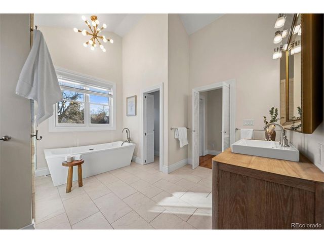 4949 E 6th Avenue Pkwy, Denver, CO 80220