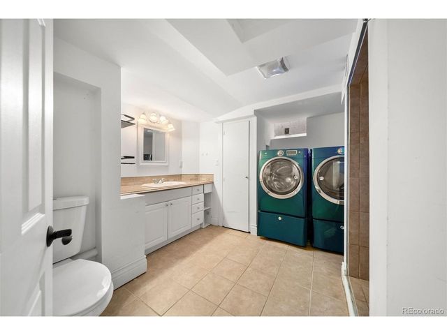 4949 E 6th Avenue Pkwy, Denver, CO 80220