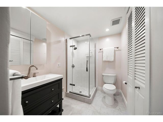 4949 E 6th Avenue Pkwy, Denver, CO 80220