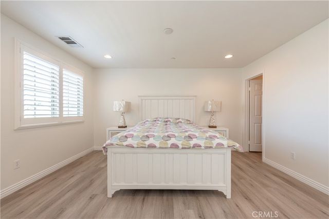 142 Full Moon, Irvine, CA 92618