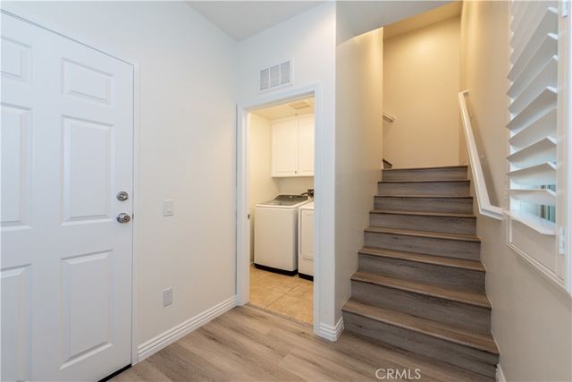 142 Full Moon, Irvine, CA 92618