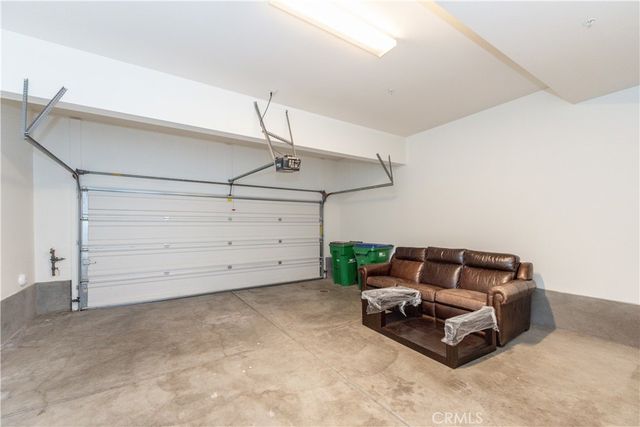142 Full Moon, Irvine, CA 92618