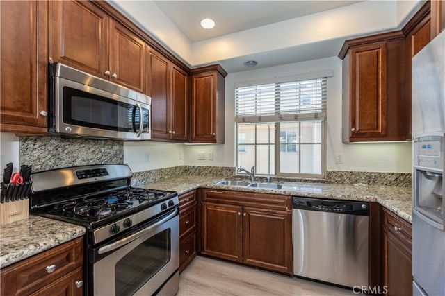 142 Full Moon, Irvine, CA 92618