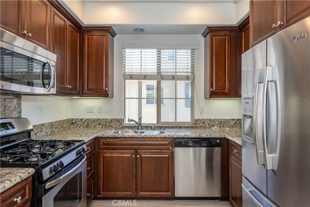 142 Full Moon, Irvine, CA 92618