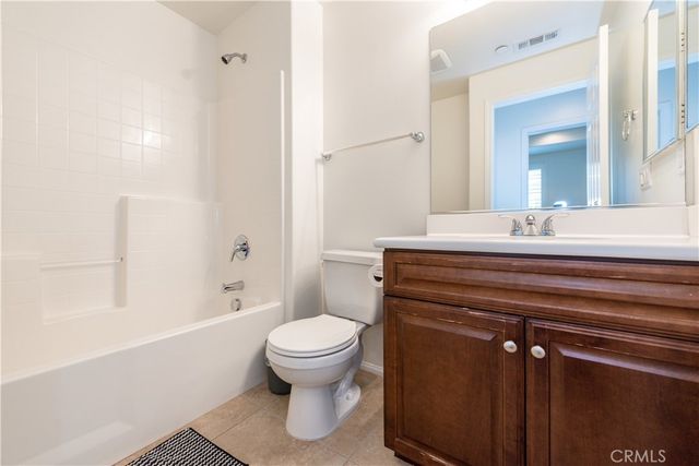 142 Full Moon, Irvine, CA 92618