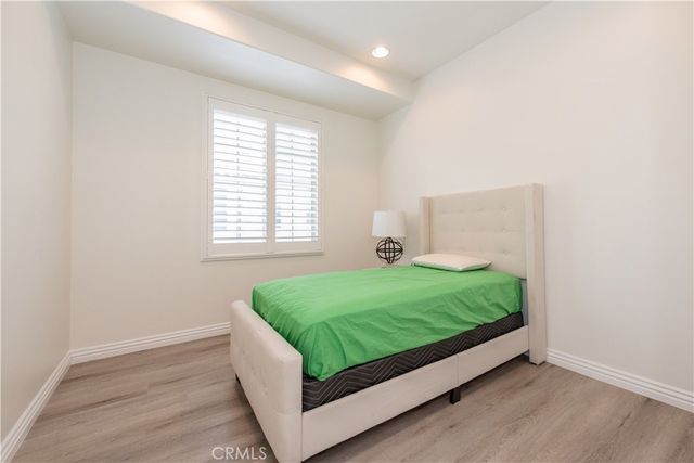 142 Full Moon, Irvine, CA 92618