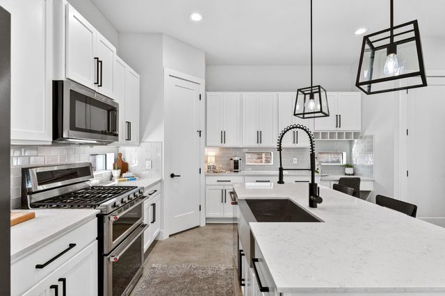 5313 Woodrow Ave 1, Austin, TX 78756