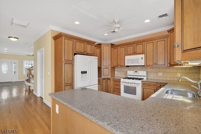 210 Carter Ave, Point Pleasant Beach Boro, NJ 08742