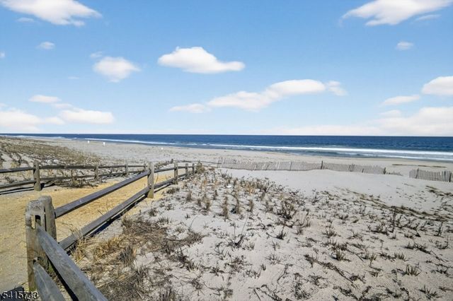 210 Carter Ave, Point Pleasant Beach Boro, NJ 08742