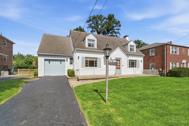 3841 Kilbourne Avenue, Cincinnati, OH 45209