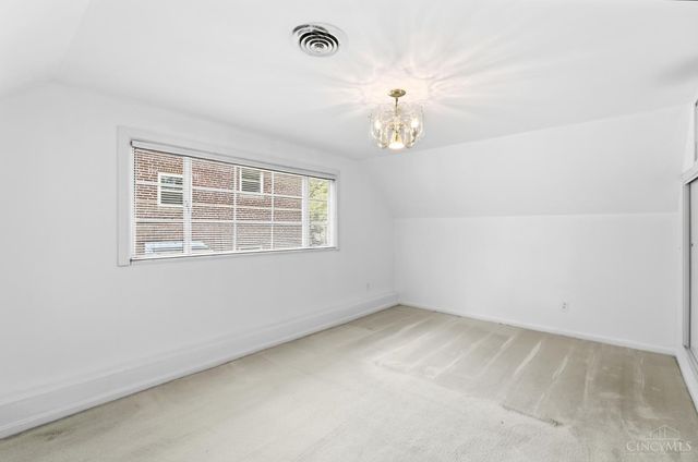 3841 Kilbourne Avenue, Cincinnati, OH 45209