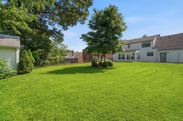 3841 Kilbourne Avenue, Cincinnati, OH 45209