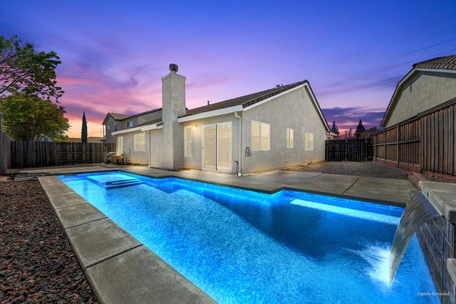 1641 Grouse Run Cir, Roseville, CA 95747