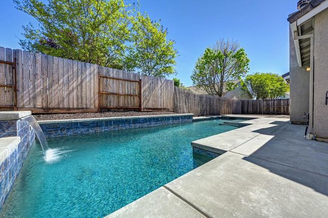 1641 Grouse Run Cir, Roseville, CA 95747