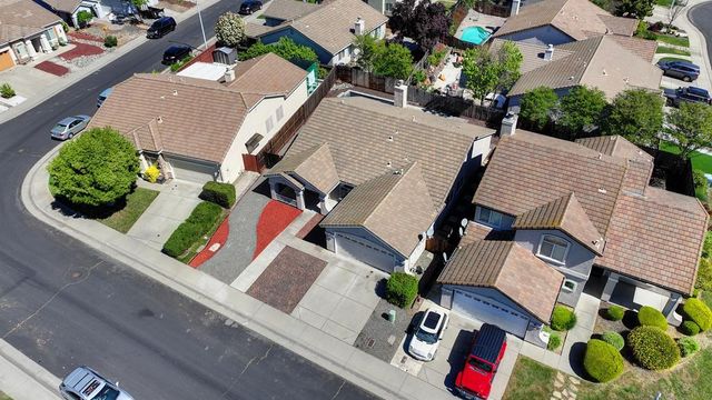 1641 Grouse Run Cir, Roseville, CA 95747