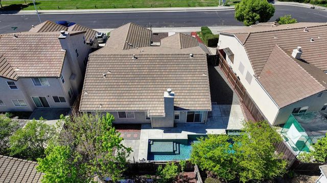 1641 Grouse Run Cir, Roseville, CA 95747
