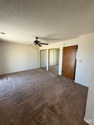 22608 Mariposa Road, Tehachapi, CA 93561
