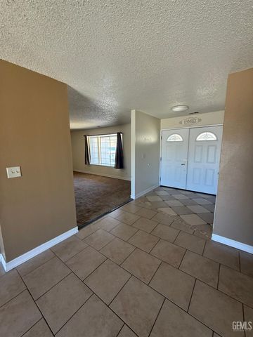 22608 Mariposa Road, Tehachapi, CA 93561