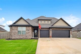 1531 Blue Moon Road, Centerton, AR 72719
