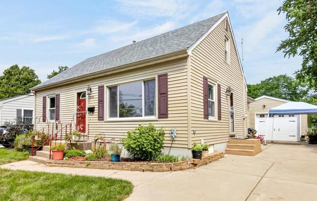 3918 Rockwell Drive, Madison, WI 53714