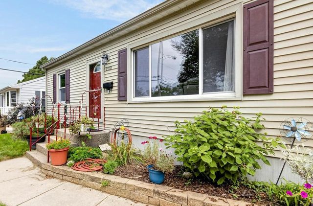 3918 Rockwell Drive, Madison, WI 53714