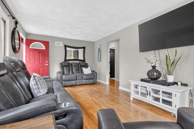 3918 Rockwell Drive, Madison, WI 53714