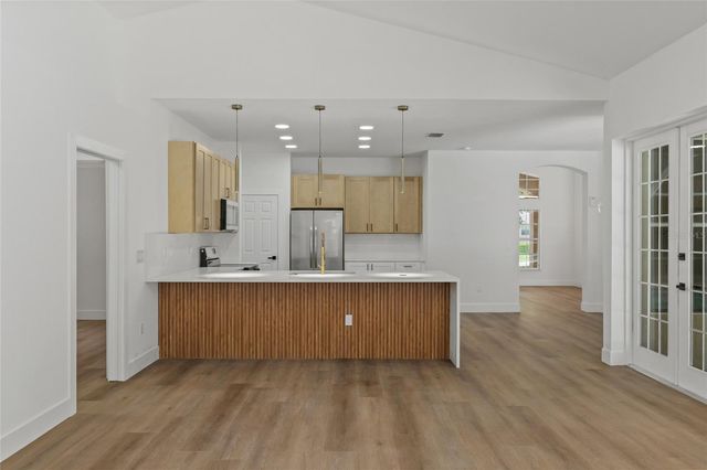 3519 SANDBURG LOOP, Plant City, FL 33566