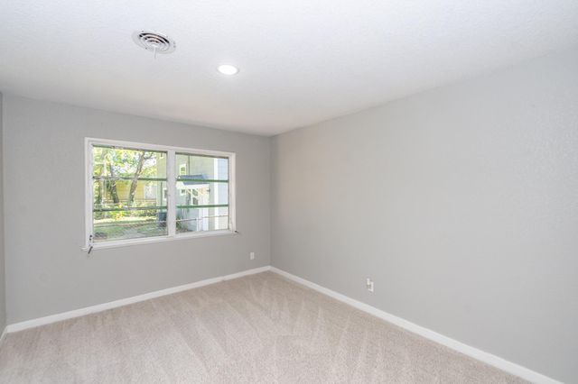 1230 W 4th Street, Freeport, TX 77541