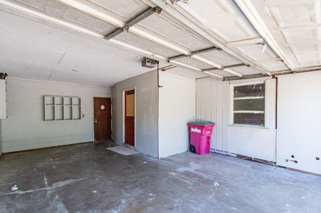 1230 W 4th Street, Freeport, TX 77541